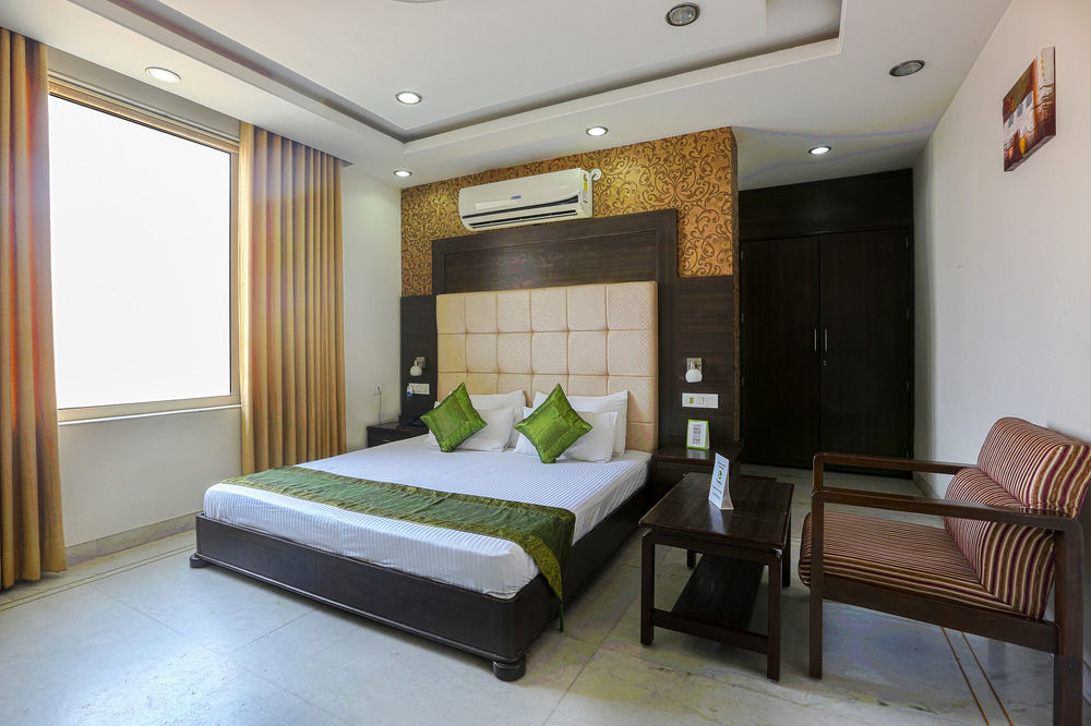 Hotel Saaket Residency 维沙卡帕特南 外观 照片